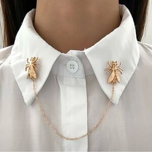 Gold Tone Cicada Tassel Collar Brooch